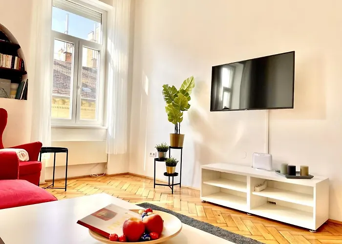 Eotvos 25 Budapest