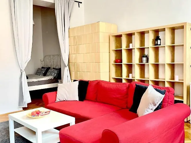 Appartamento Eotvos 25 *