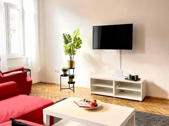 Appartamento Eotvos 25