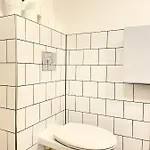 Eotvos 25 * 布达佩斯